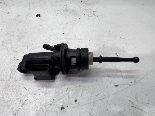 POMPKA POMPA SPRZĘGŁA AUDI VW SEAT 1K0721388S