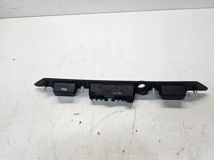 OBUDOWA PODŚWIETLENIA TABLICY AUDI A3 A4 A6 8E0827574C