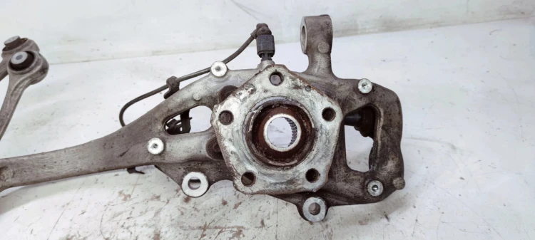 ZWROTNICA PRAWY PRZÓD AUDI A4 B9 A5 Q5 8W0407560