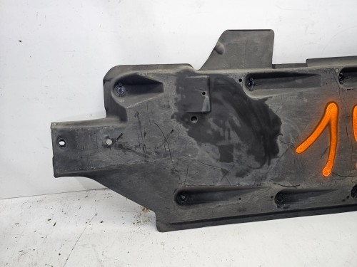 OSŁONA PŁYTA PODWOZIA PRAWA AUDI A1 VW 6R0825202 19/26