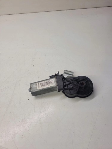 SILNICZEK REGULACJI FOTELA AUDI A6 A7 924117-100
