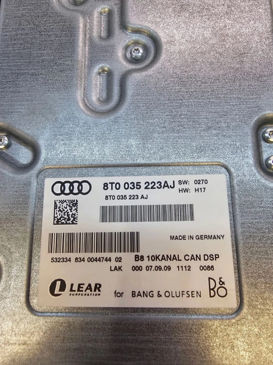 WZMACNIACZ BANG OLUFSEN AUDI A4 A5 Q5 8T0035223AJ