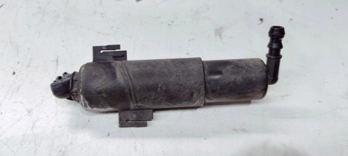 SPRYSKIWACZ REFLEKTORA LEWY AUDI A5 8T 8T0955101