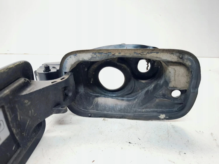 KLAPKA WLEWU PALIWA AUDI A4 B9 8W0809906A LX7R