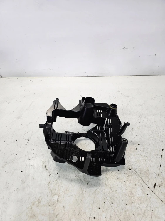WKŁAD MISKI OLEJOWEJ AUDI A4 A5 Q5 TFSI 06L103138E