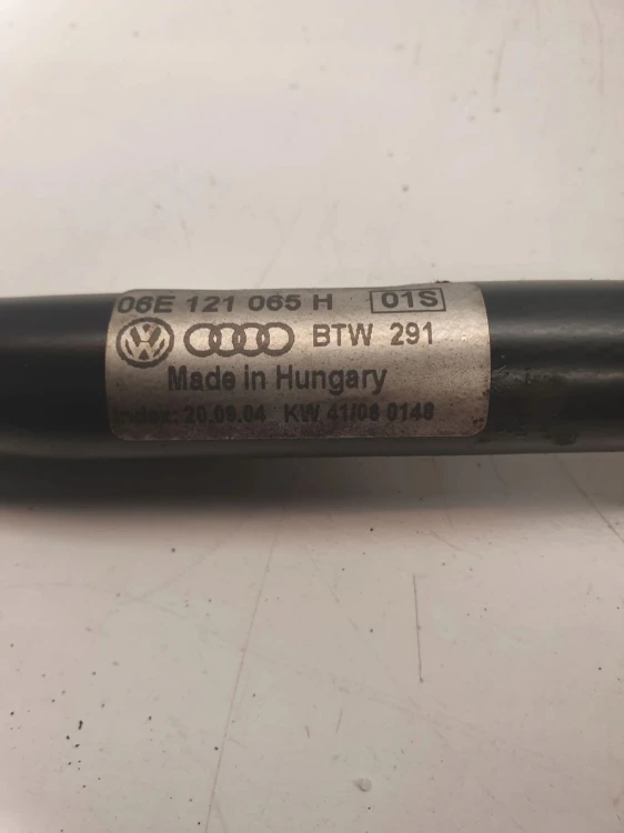 RURA PRZEWÓD WODY AUDI A6 C6 3.2 FSI 06E121065H