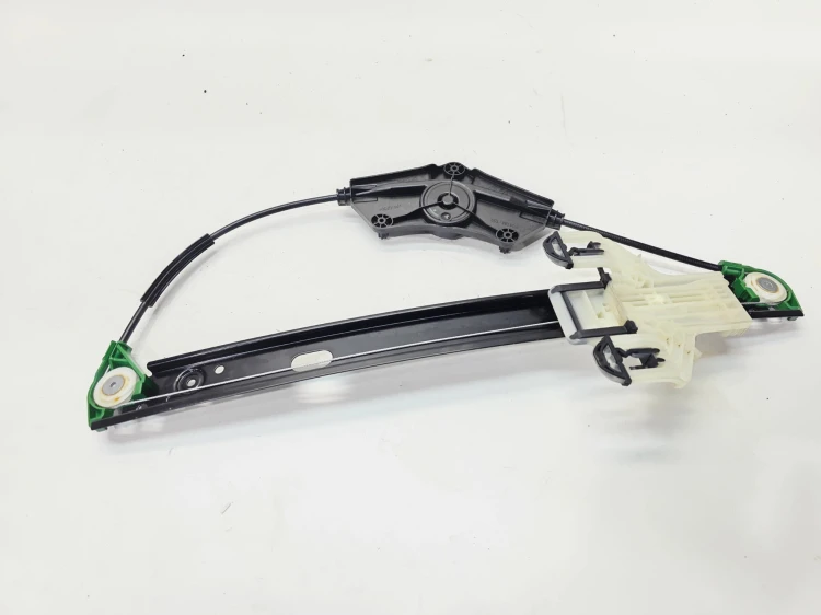 MECHANIZM PODNOSZENIA SZYBY PRAWY TYŁ AUDI A3 8Y SPORTBACK 8Y0839462