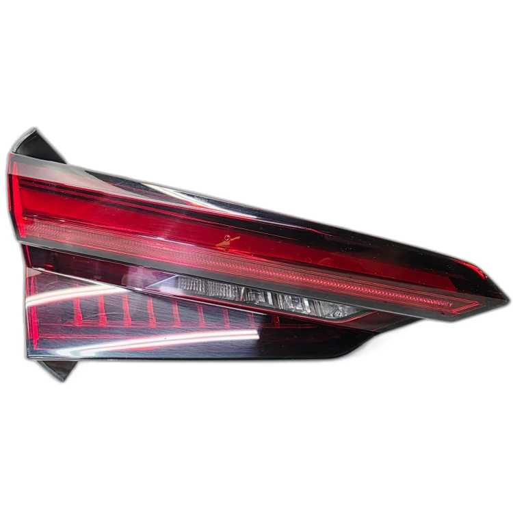 LAMPA LEWY TYŁ LED W KLAPĘ AUDI A5 8F SPORTBACK 8W6945093H