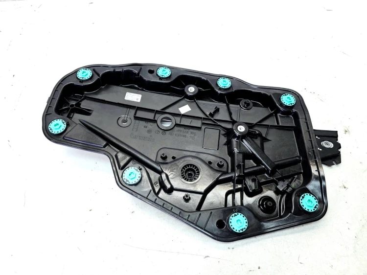 MECHANIZM PODNOŚNIK SZYBY PRAWY TYŁ AUDI Q4 E-TRON 11A839402D