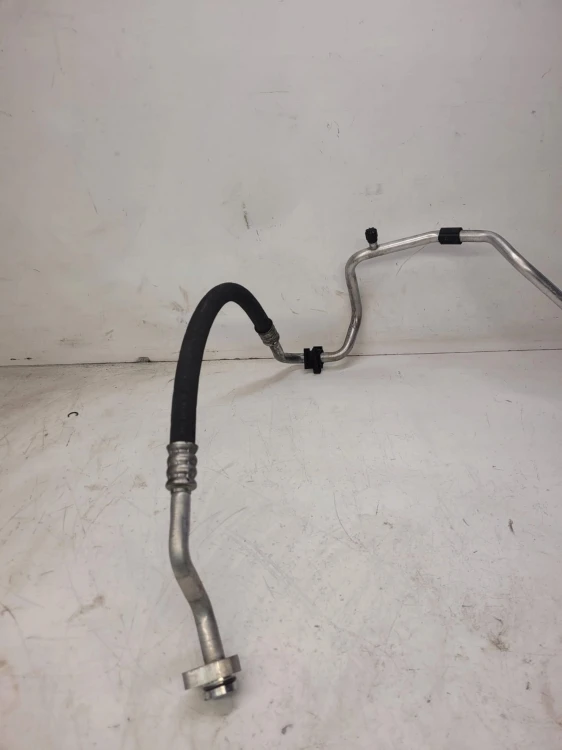 WĄŻ PRZEWÓD KLIMATYZACJI AUDI Q3 8U 8U0820743C