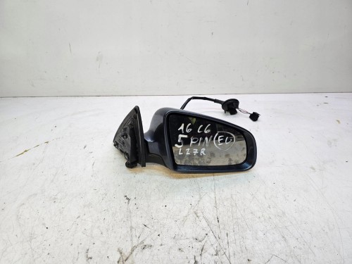 LUSTERKO PRAWE AUDI A6 C6 5-PIN EUROPA LZ7R