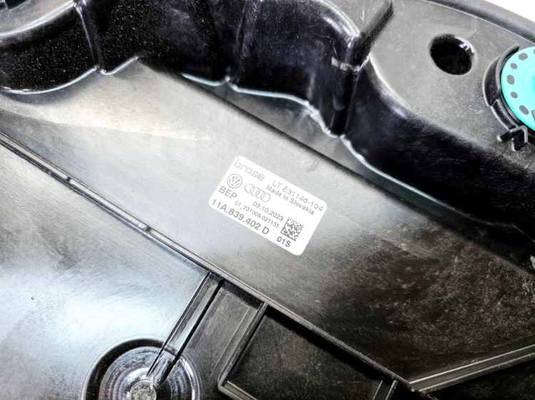 MECHANIZM PODNOŚNIK SZYBY PRAWY TYŁ AUDI Q4 E-TRON 11A839402D