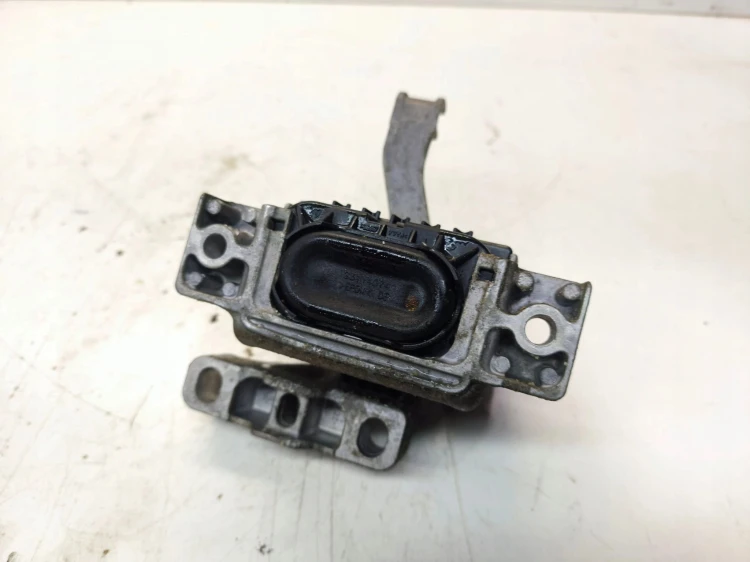 ŁAPA PODUSZKA SILNIKA AUDI VOLKSWAGEN SEAT SKODA 5Q0199262BH