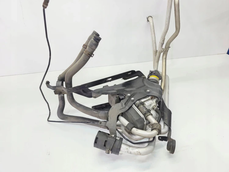 WEBASTO MOKRE DOGRZEWACZ AUDI Q7 4L 4L0815071D