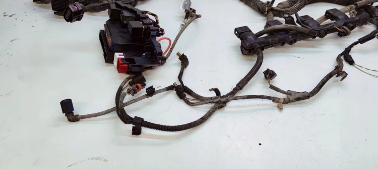 WIĄZKA SILNIKA AUDI A4 B8 A5 8T 1.8 TFSI 8K1971072G