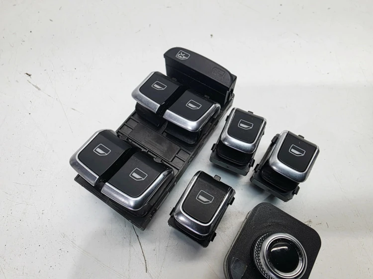 PRZEŁĄCZNIK WŁĄCZNIK SZYB CHROM AUDI A4 B8 LIFT 8K0959851F KOMPLET