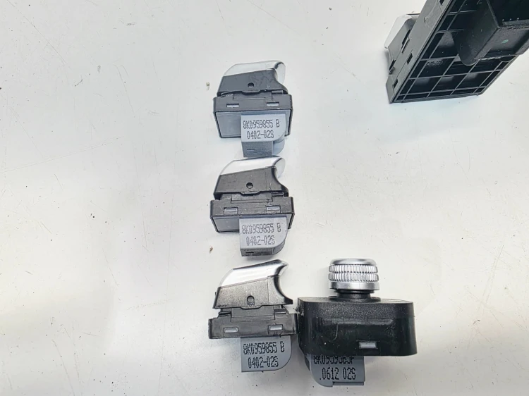 PRZEŁĄCZNIK WŁĄCZNIK SZYB CHROM AUDI A4 B8 LIFT 8K0959851F KOMPLET