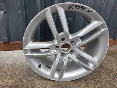 FELGA ALUMNIOWA VW SKODA SEAT AUDI A1 5X100 7.5J R17 ET36 8X0601025K K*48*