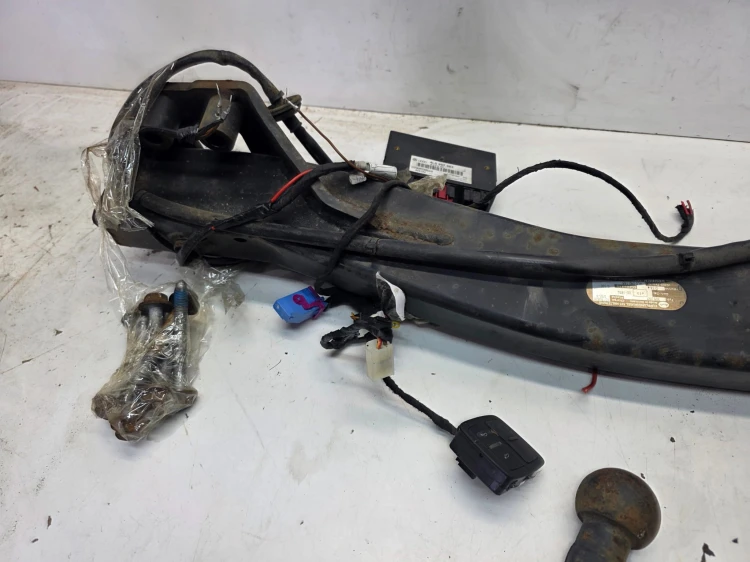 HAK HOLOWNICZY SKŁADANY + MODUŁ WESTFAILA AUDI Q7 4L 4L0092155 4L0907383