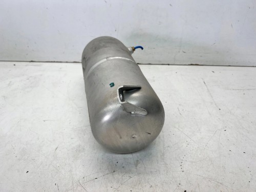 ZBIORNIK POWIETRZA ZAWIESZENIA AUDI Q7 4L 7L8616202A