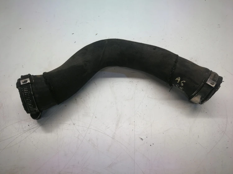 RURA WĄŻ INTERCOOLERA AUDI A6 C6 4F0145943H