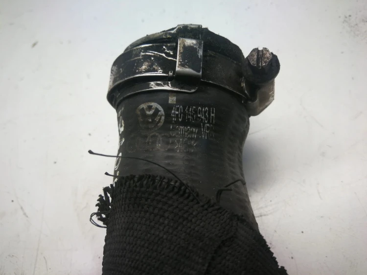 RURA WĄŻ INTERCOOLERA AUDI A6 C6 4F0145943H