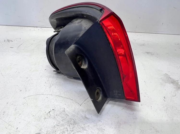 LAMPA PRAWY TYŁ Z BŁOTNIKA VW TIGUAN 5N0945096F