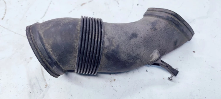 WLOT DOLOT POWIETRZA AUDI A8 D4 4.2 FSI 4H0129509C