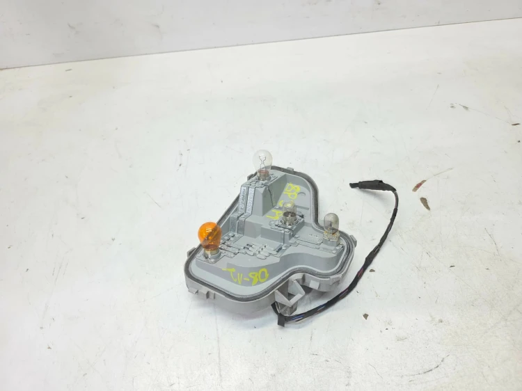 WKŁAD LAMPY LEWY TYŁ AUDI A3 8P 3-DRZWIOWA 8P3945258 08-12