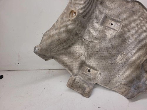 OSŁONA TERMICZNA PODŁOGI AUDI A8 D3 4E0825711D