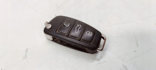 KLUCZYK PILOT SCYZORYK AUDI A3 8P 8P0837220D *42*