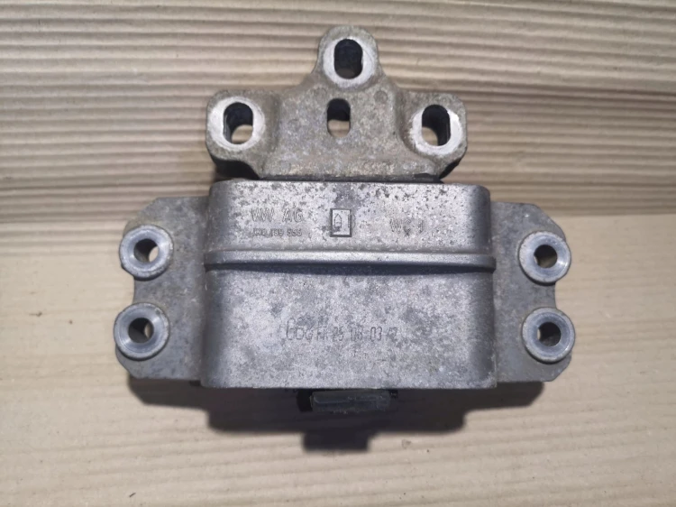 PODUSZKA SILNIKA AUDI A3 8P GOLF V 1K0199555Q