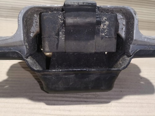 PODUSZKA SILNIKA AUDI A3 8P GOLF V 1K0199555Q
