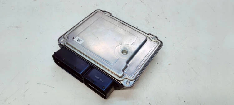 KOMPUTER STEROWNIK SILNIKA AUDI A4 B8 A5 8T 2.0 TDI 03L906018JR