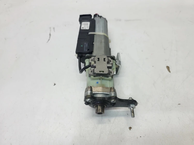 SIŁOWNIK ELEKTRYCZNY KLAPY LEWY TYŁ AUDI Q7 4L 4L0827851B
