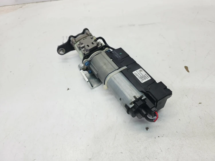 SIŁOWNIK ELEKTRYCZNY KLAPY LEWY TYŁ AUDI Q7 4L 4L0827851B