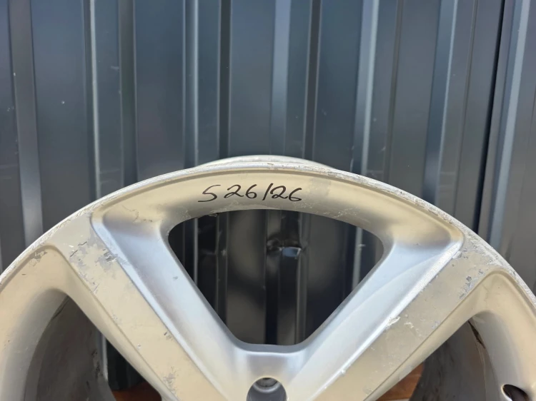 FELGA ALUMINIOWA AUDI VW SEAT SKODA 9.0J R20 ET60 4L0601025H S26/26