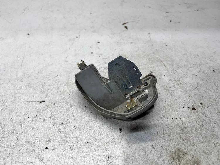 WKŁAD LAMPY LEWY TYŁ W BŁOTNIK AUDI A4 B8 AVANT 21972102/04 1/26