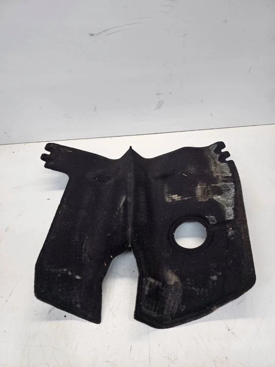 WYGŁUSZENIE SILNIKA AUDI A3 8V VW 5Q0825469A