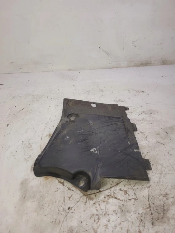 OSŁONA PODWOZIA LEWA AUDI A4 B9 A5 8W0825201
