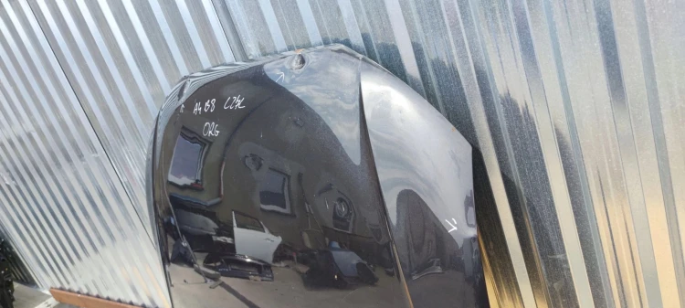 MASKA POKRYWA SILNIKA AUDI A4 B8 LZ7L USZK. 08-11