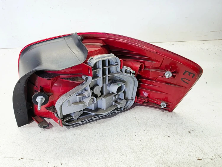 LAMPA LEWY TYŁ AUDI A3 8P LIFT 2008-2012 8P3945095 EUROPA