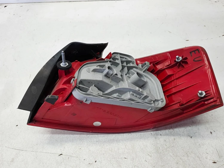 LAMPA LEWY TYŁ AUDI A3 8P LIFT 2008-2012 8P3945095 EUROPA