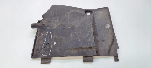 OSŁONA PODWOZIA PRZÓD AUDI A4 B9 8W0825201 *3*