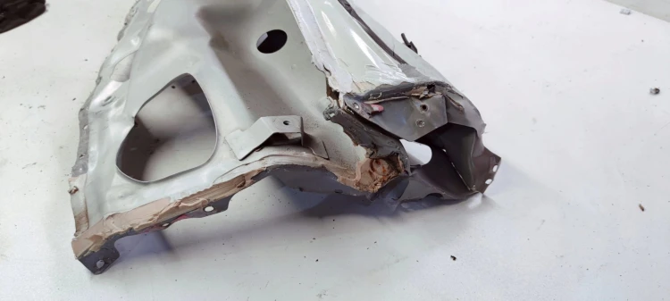 ŚCIANA GRODZIOWA AUDI A4 B9 A5 8F EUROPA 8W1