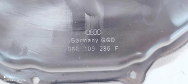 OSŁONA ROZRZĄDU AUDI A6 C6 2.4 3.2 06E109285F