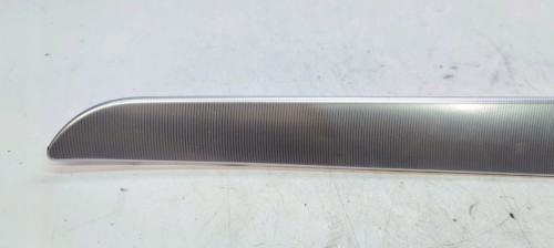 DEKOR DRZWI PRAWY TYŁ AUDI A6 C6 ALLROAD 4F0867420