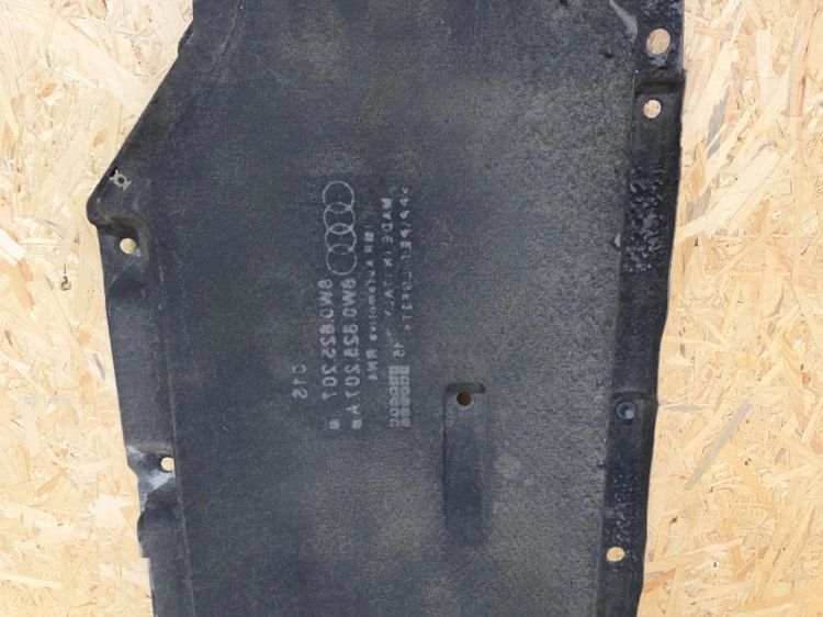 OSŁONA PODWOZIA LEWA AUDI A4 B9 A5 8W 8W0825207 ORYGINAŁ *15*