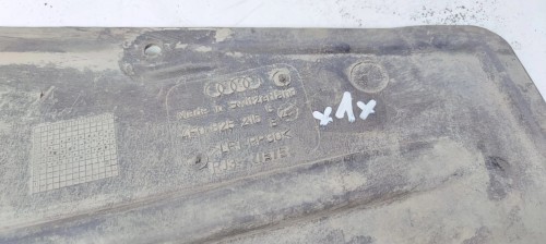 OSŁONA PODWOZIA TYŁ AUDI A6 C6 4F0825215E *1*