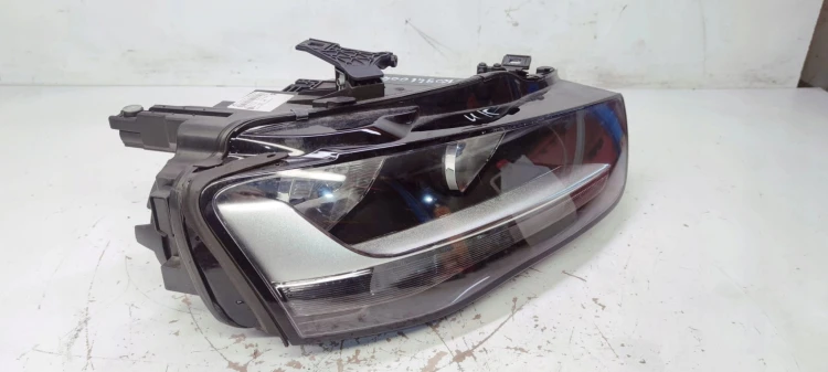 REFLEKTOR PRAWY AUDI A4 B8 LIFT UK 8K0941004M BDB